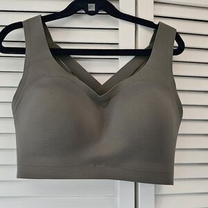 Lululemon Elite Bra 32DD